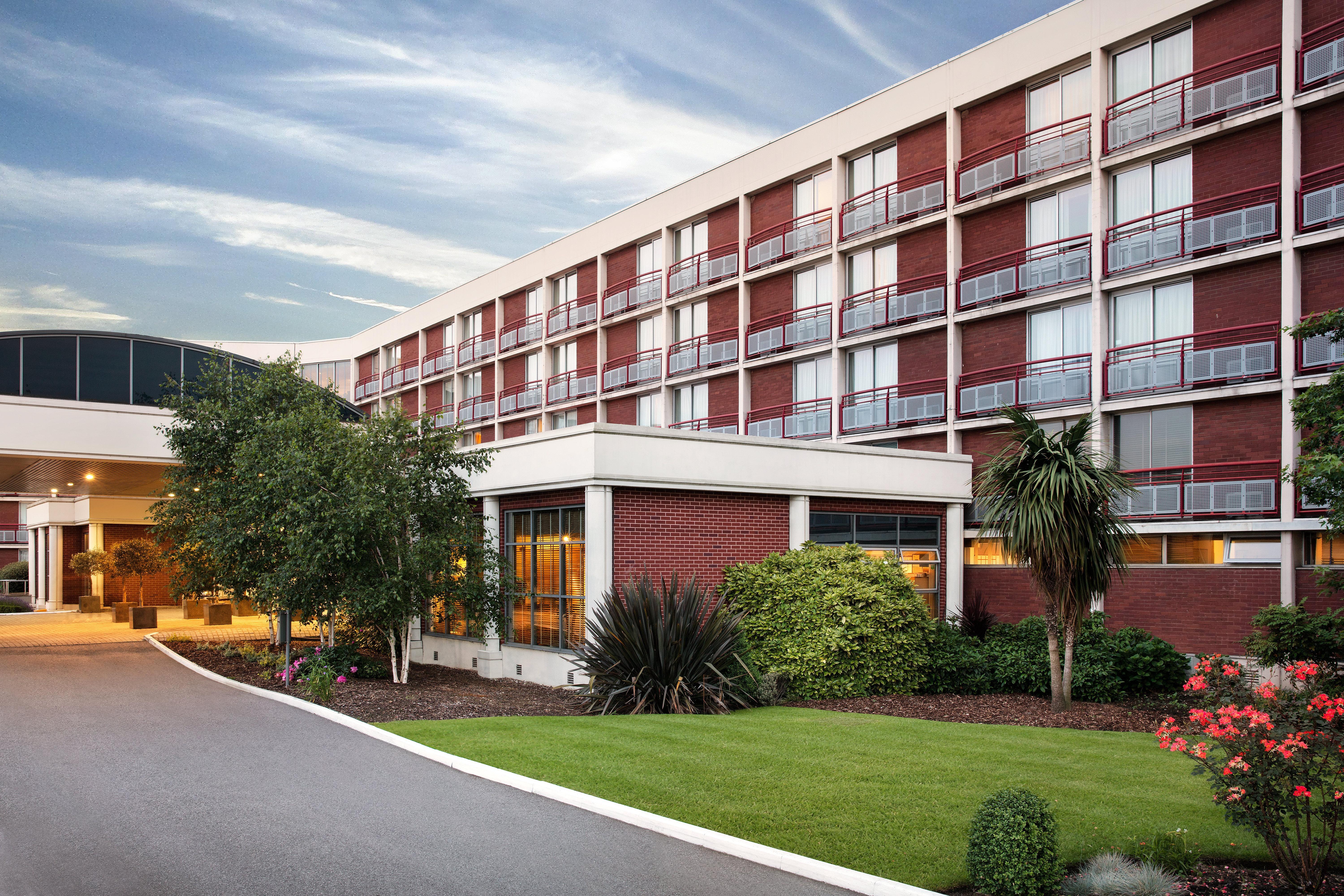 West Drayton  Crowne Plaza Heathrow, An Ihg Hotel מראה חיצוני תמונה